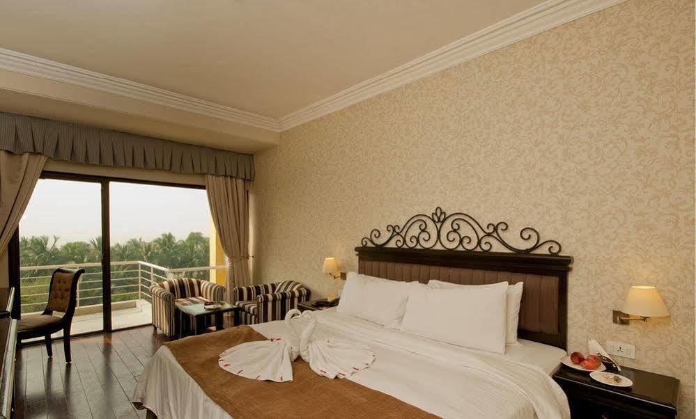 The Ffort Raichak. Hotel Kolkata Exterior photo