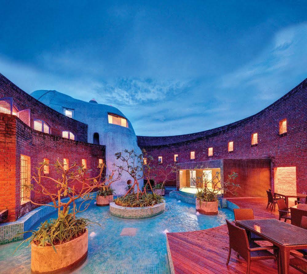 The Ffort Raichak. Hotel Kolkata Exterior photo